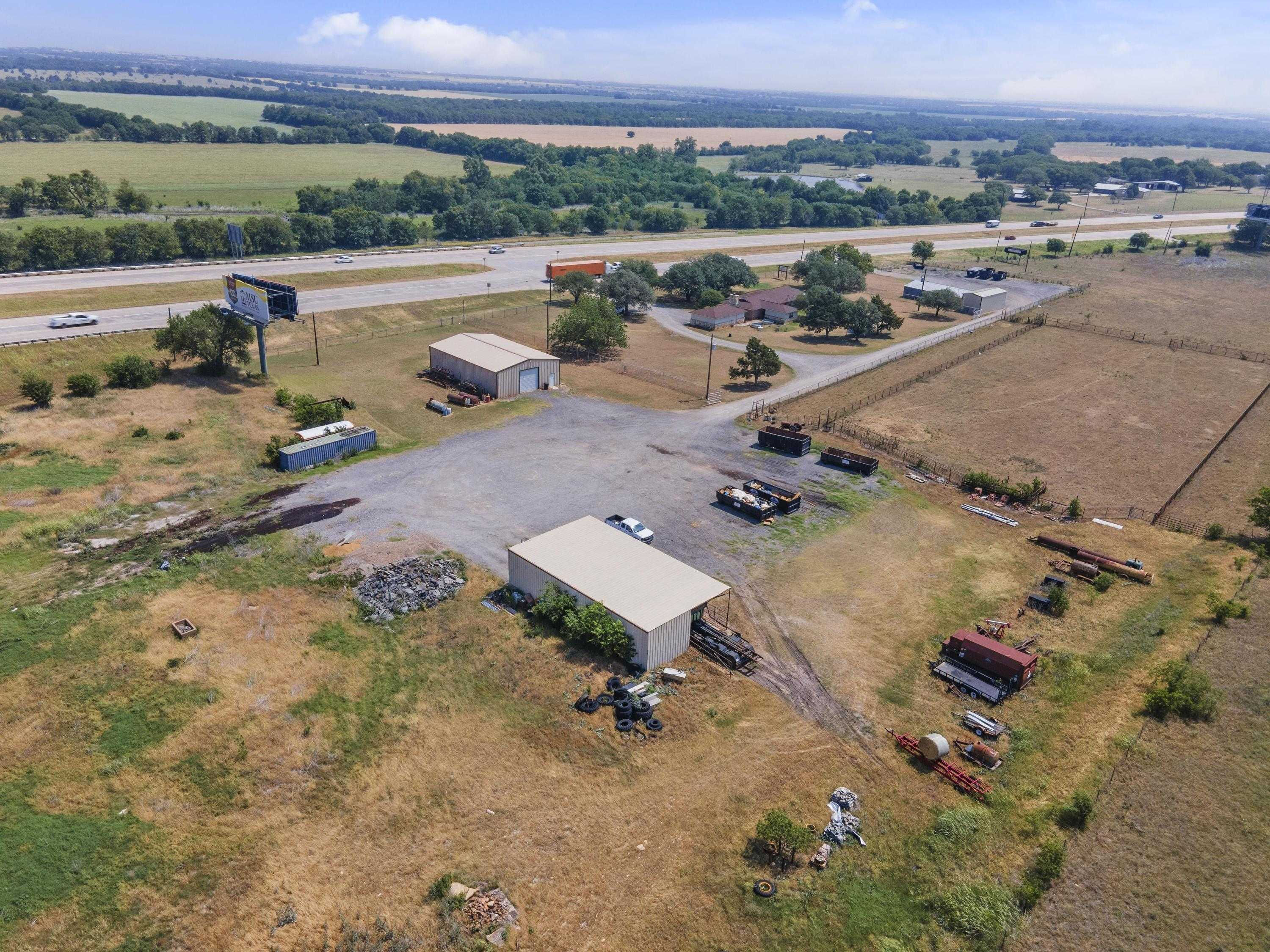 5050 Hwy 114, Rhome, TX, USA, 76078 - Thumbnail 3