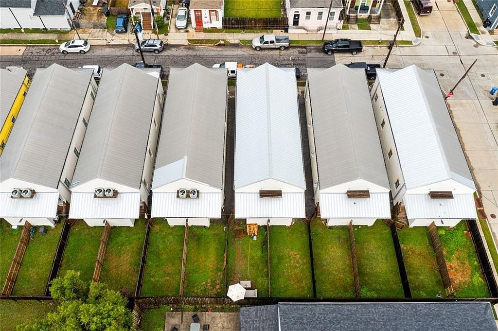 2500-2530 Freret St New Orleans, LA 70113 - Thumbnail 3