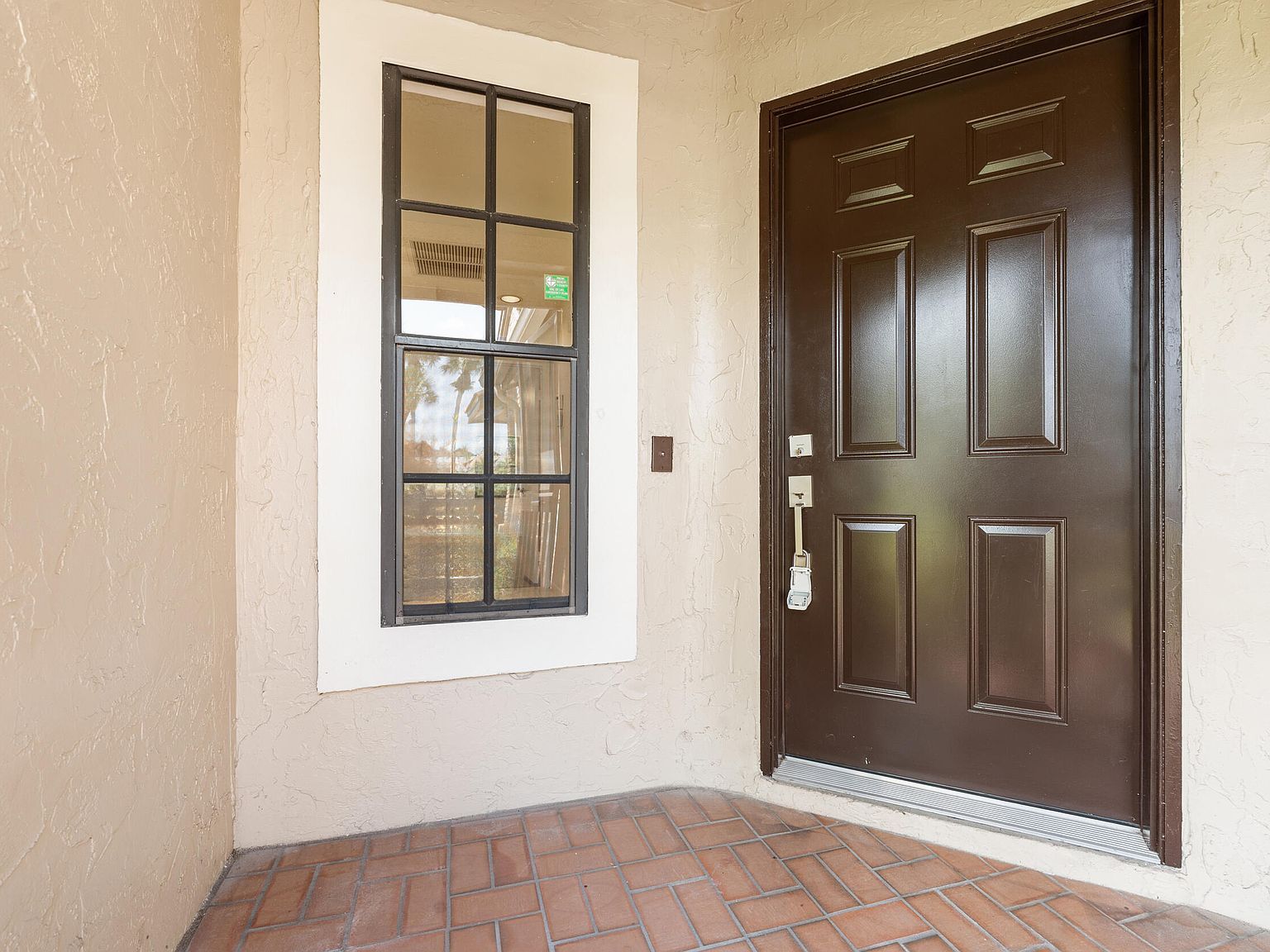 7219 Le Chalet Blvd Boynton Beach, FL 33472 - Thumbnail 3