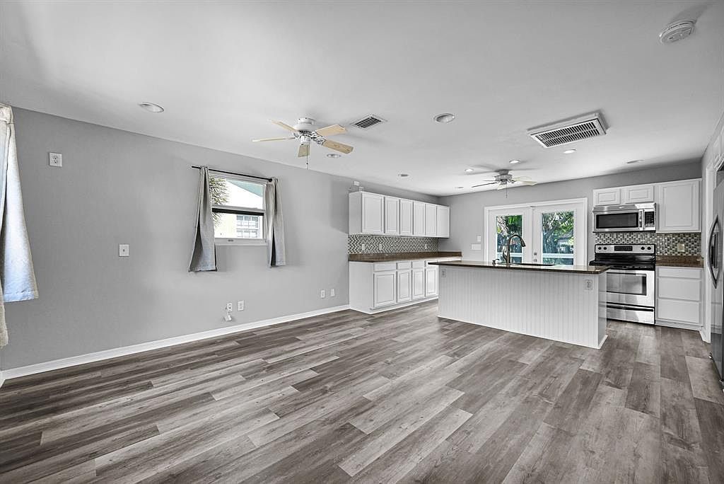 16648 SW 8th Ave Delray Beach, FL 33444 - Thumbnail 3