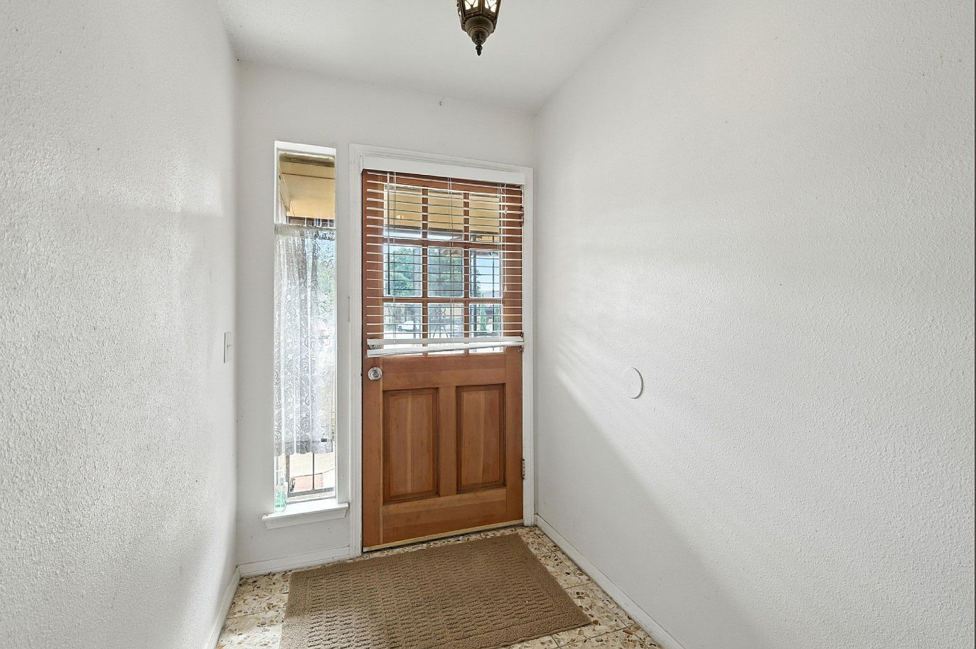 9028 S Normandale St Fort Worth, TX 76116 - Thumbnail 3