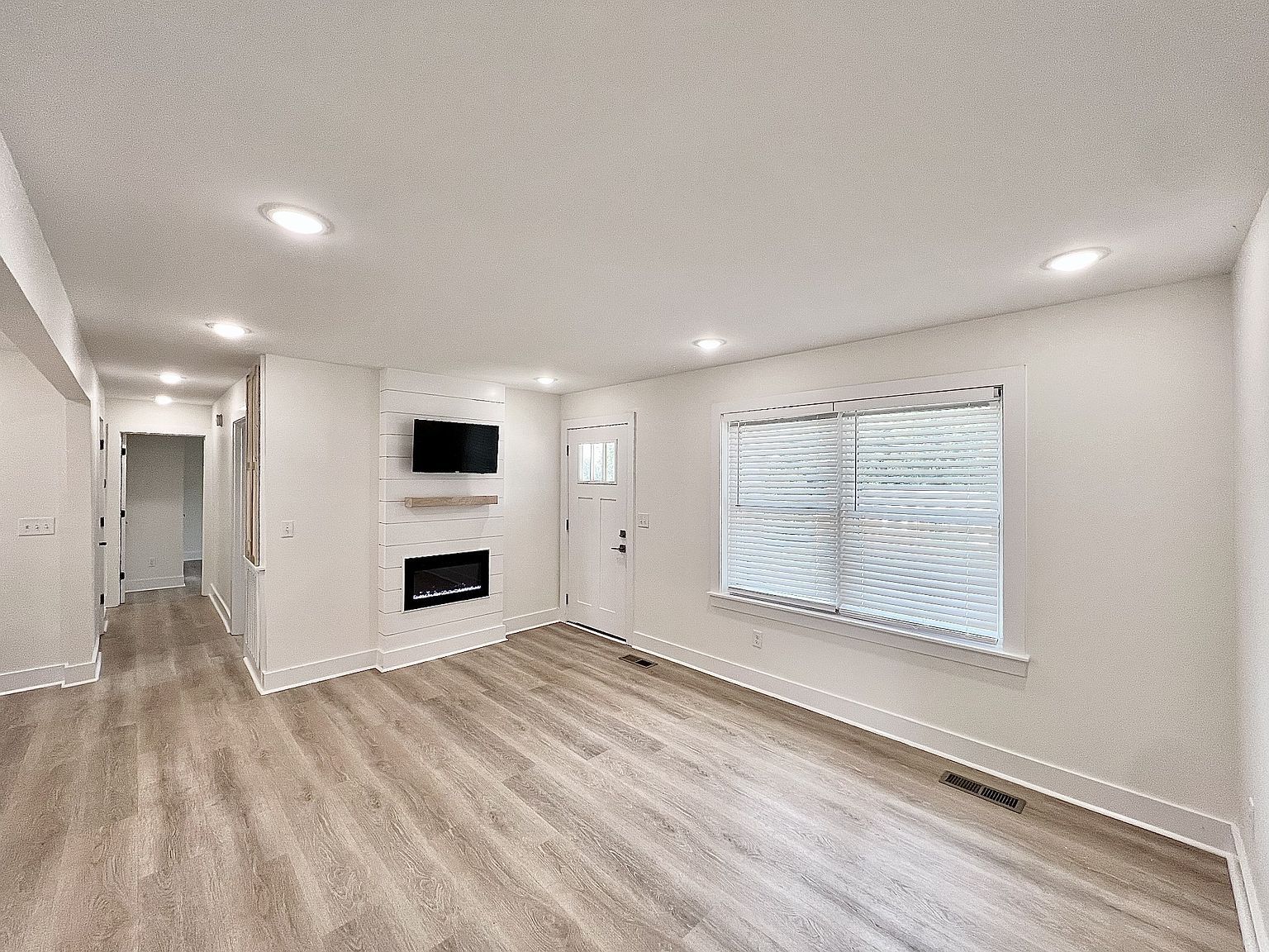 207 N Cedar Ln Pulaski, TN 38478 - Thumbnail 3