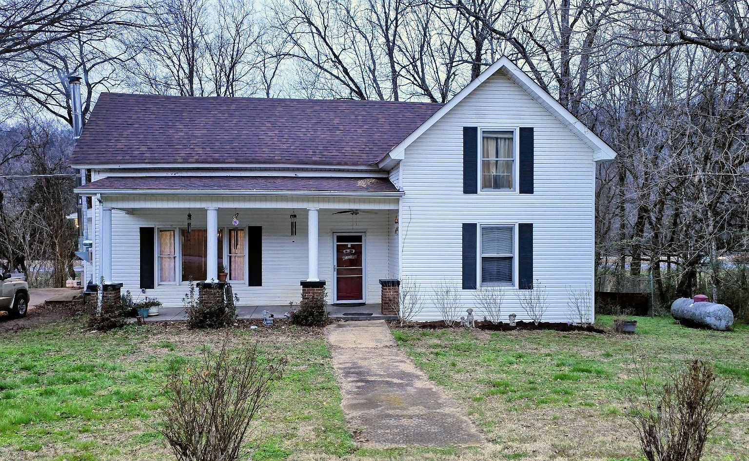 4070 Bunker Hill Rd Pulaski, TN 38478 - Thumbnail 3