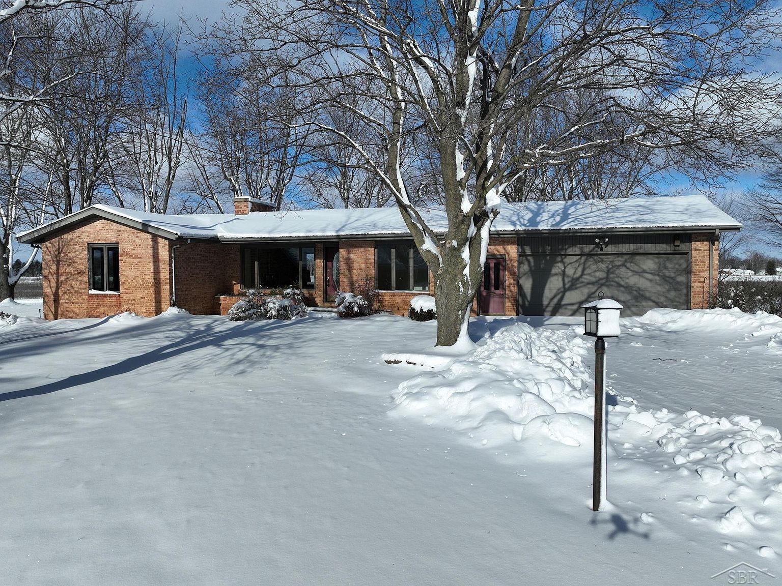 285 E Grace Ct Hope, MI 48628 - Thumbnail 3