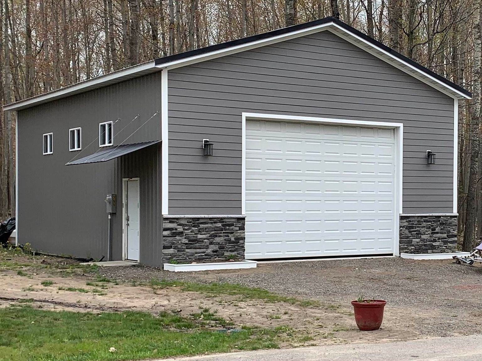 7389 N Edgebrook Ln Hope, MI 48628 - Thumbnail 3