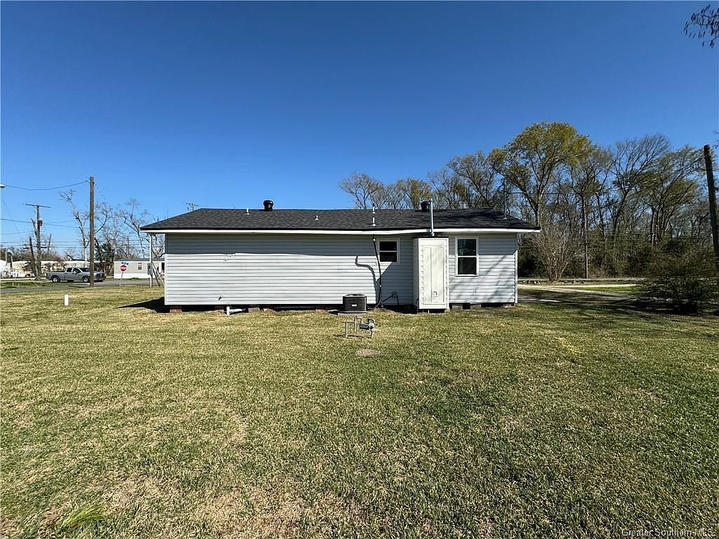 763 N Claiborne St Sulphur, LA 70663 - Thumbnail 3
