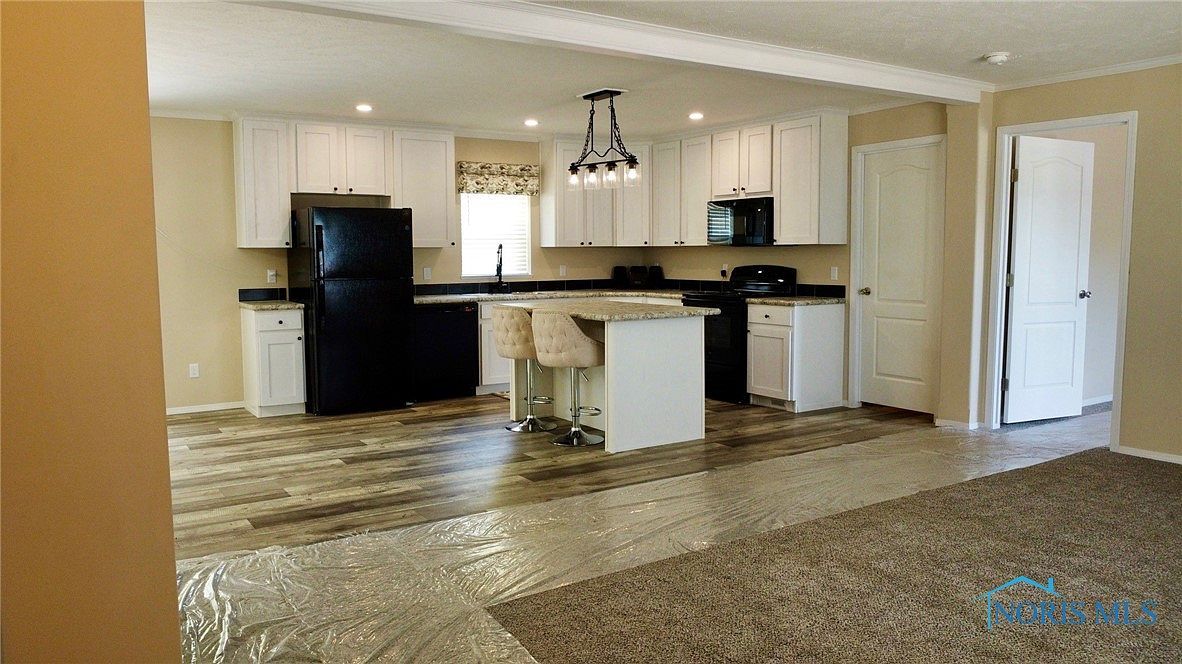 20391 Brown Ln Weston, OH 43569 - Thumbnail 3