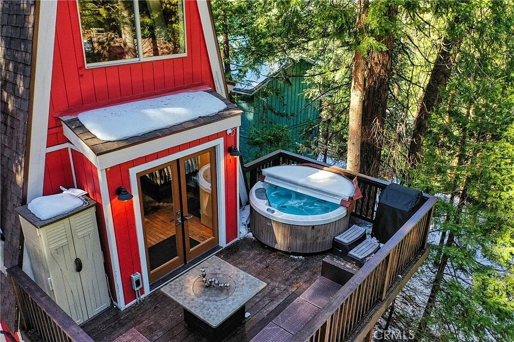 664 Circle Dr Lake Arrowhead, CA 92352 - Thumbnail 3