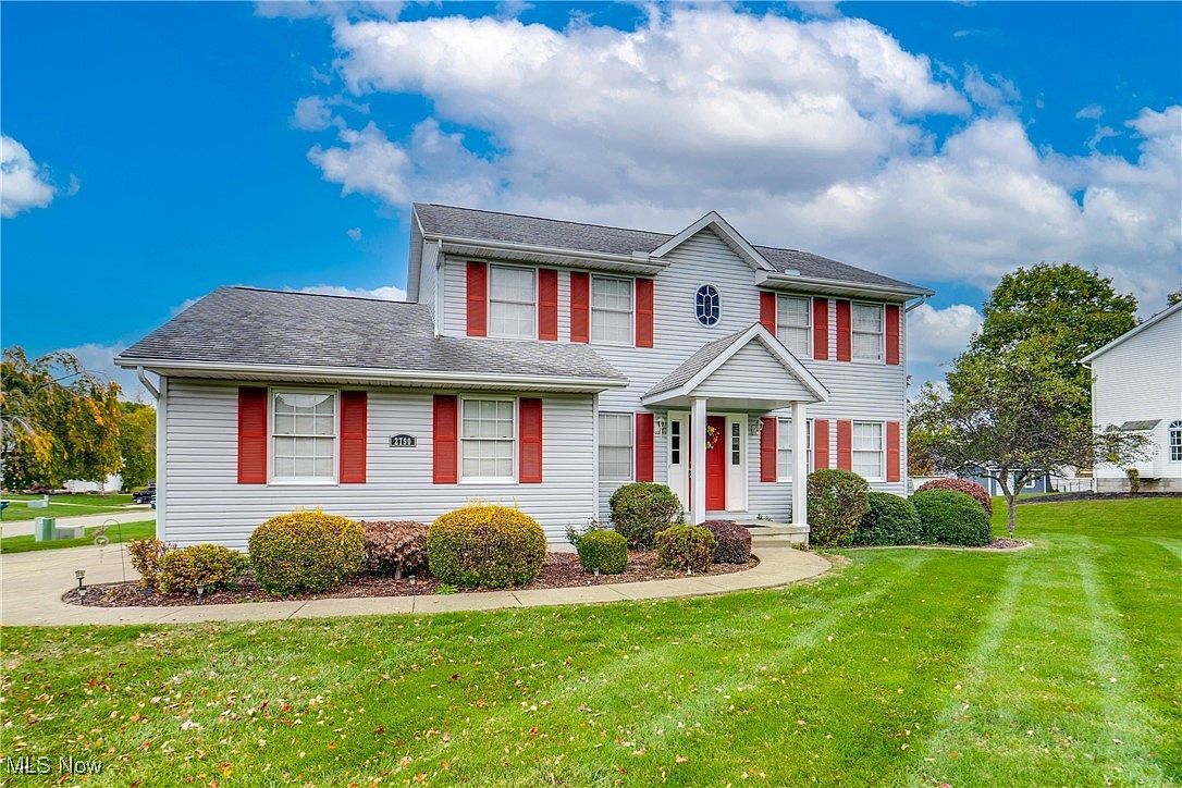 2790 Lee Ave NW Massillon, OH 44647 - Thumbnail 3