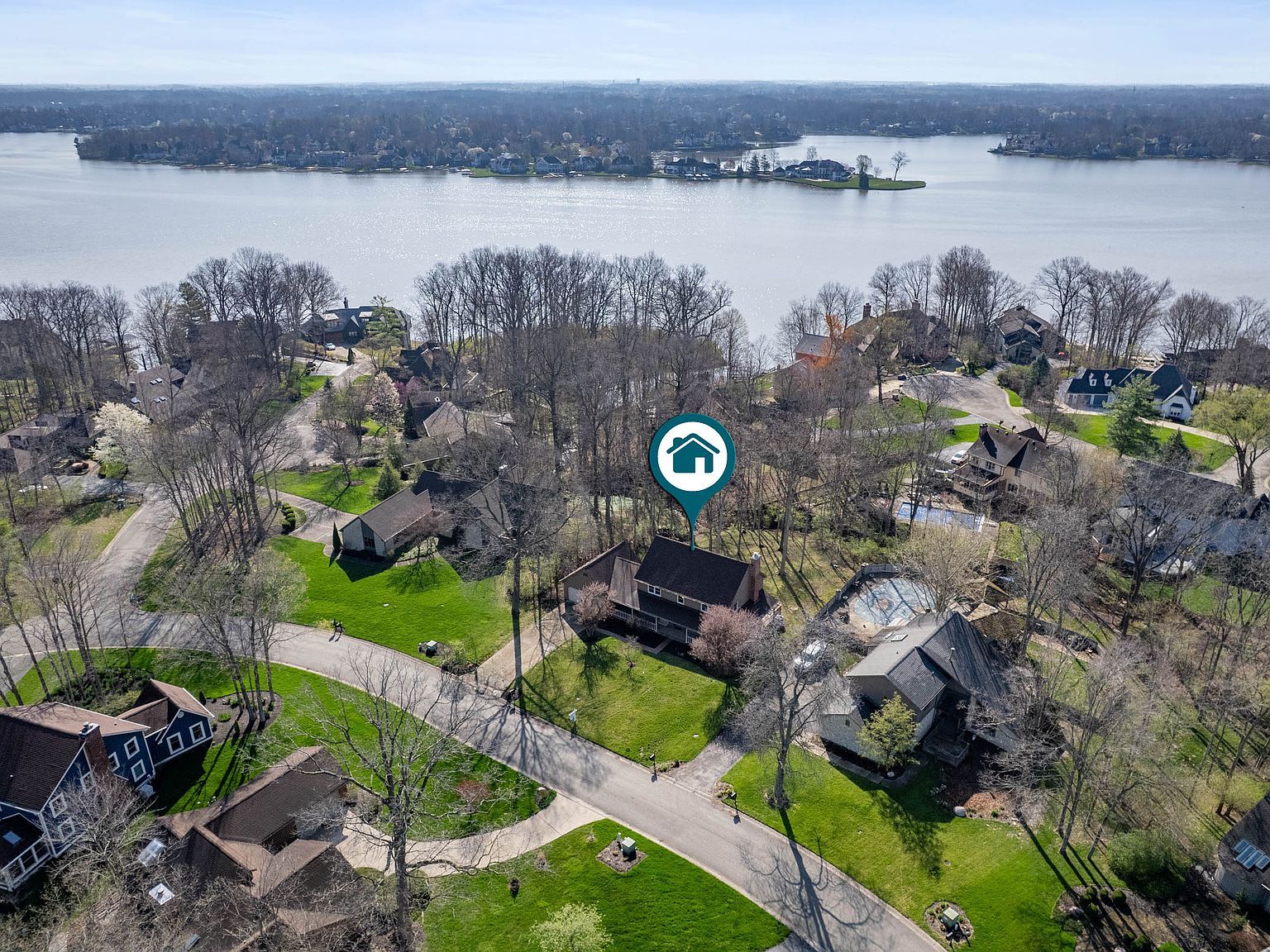 9111 Sand Key Ln Indianapolis, IN 46256 - Thumbnail 3