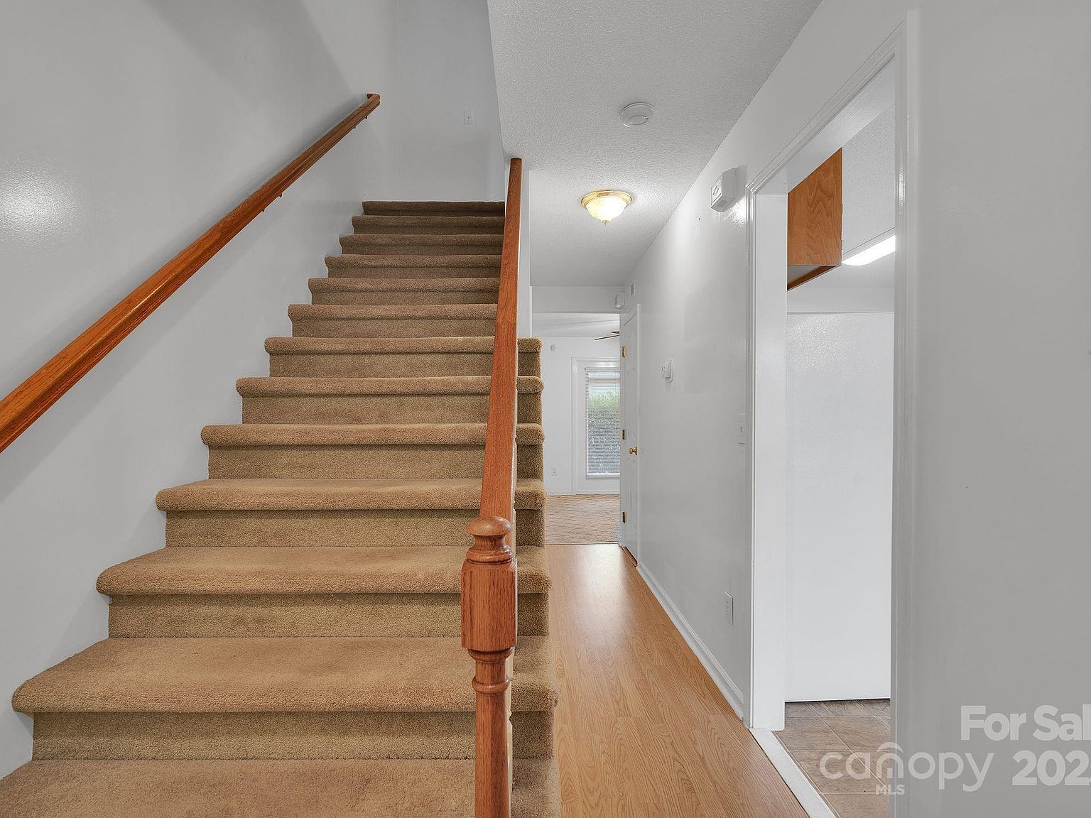 3275 White Oak Ct Claremont, NC 28610 - Thumbnail 3