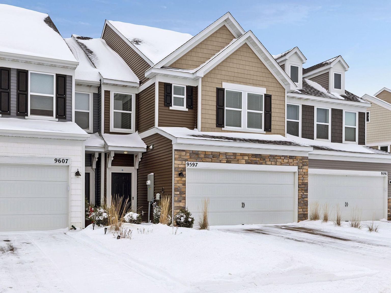 9597 4th St N Lake Elmo, MN 55042 - Thumbnail 3