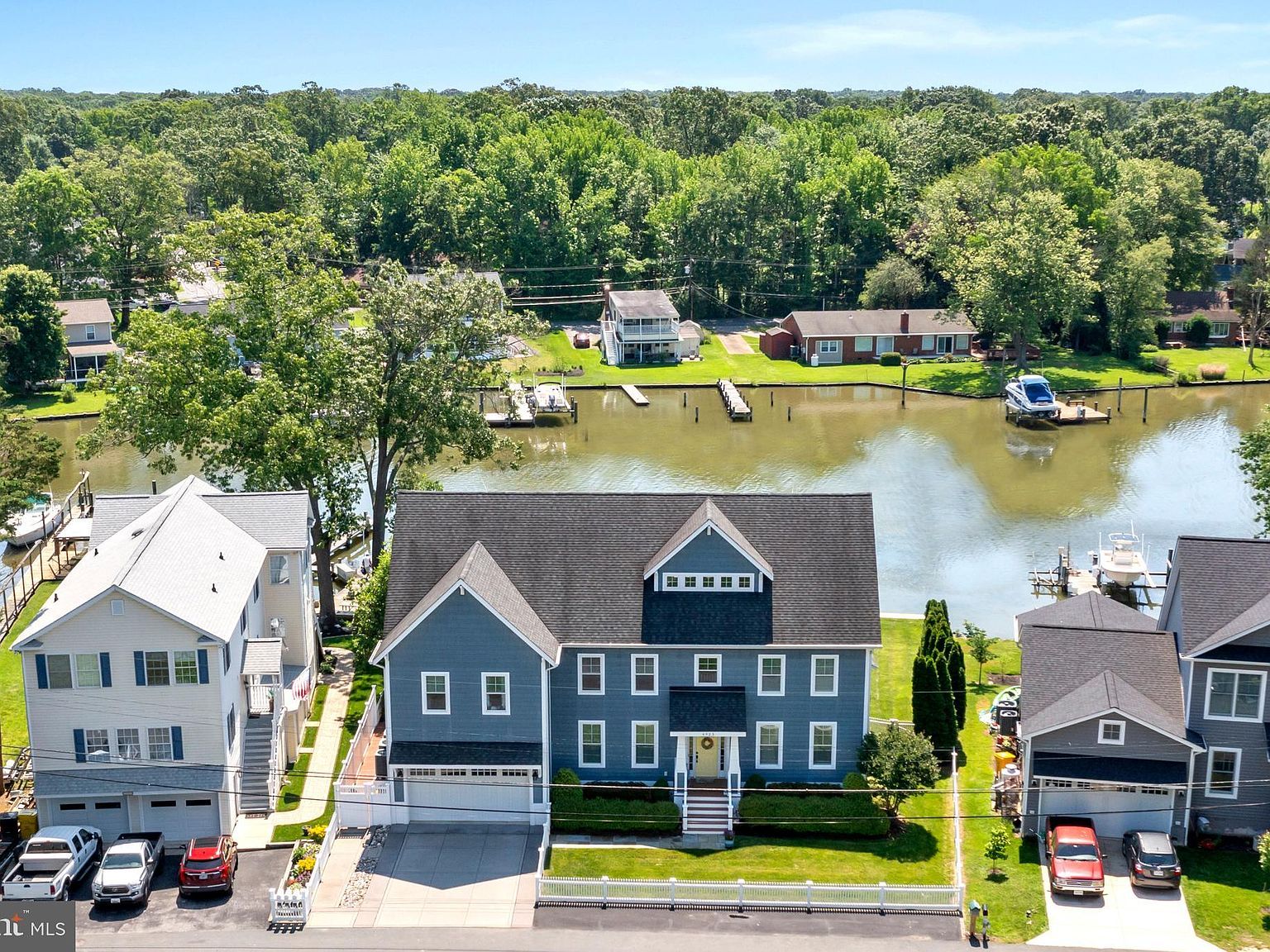 4923 Thomas Dr Shady Side, MD 20764 - Thumbnail 3