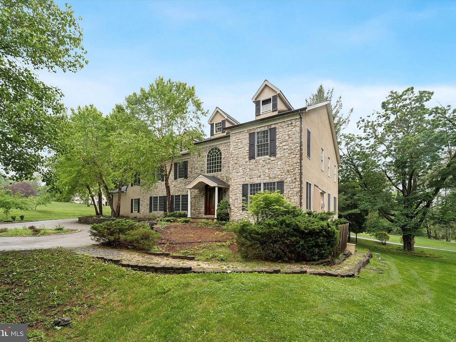 1 Dunminning Rd Newtown Square, PA 19073 - Thumbnail 3