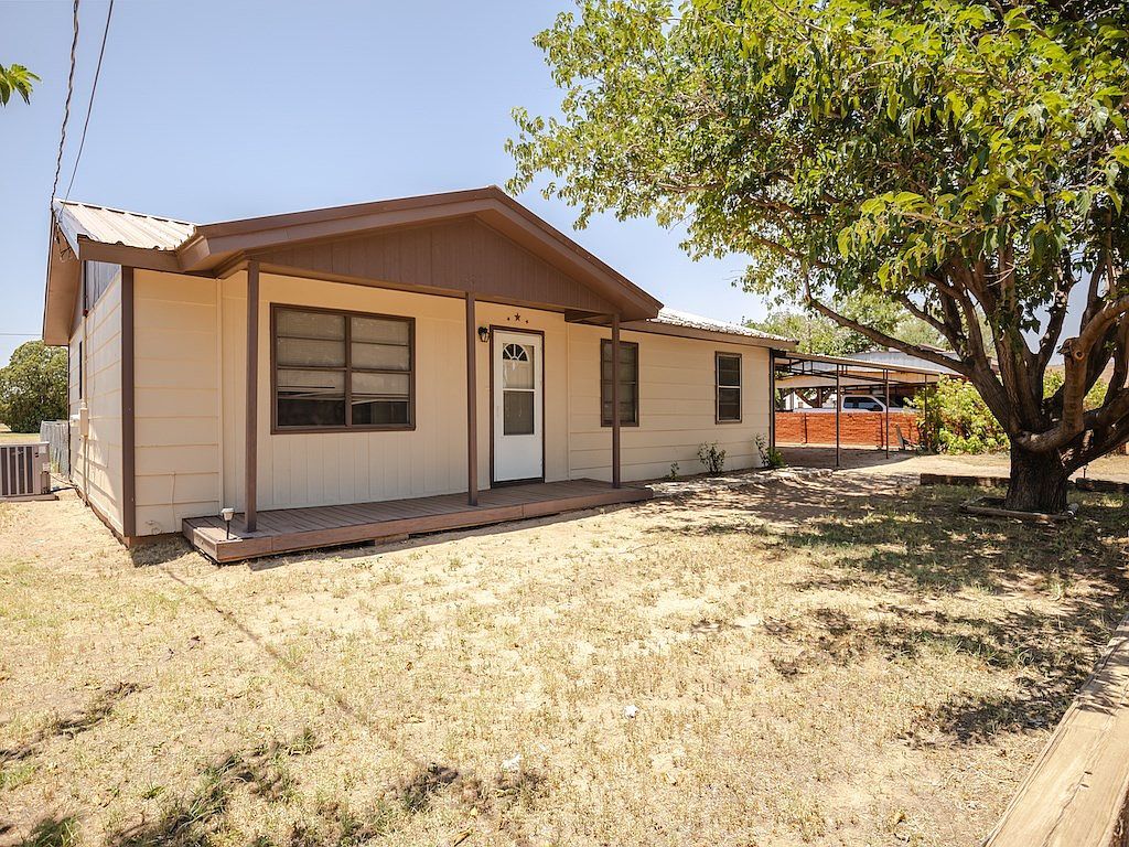 301 N 4th St Coahoma, TX 79511 - Thumbnail 3