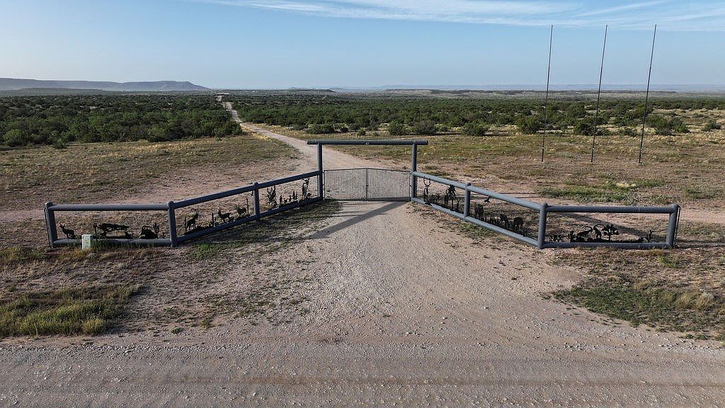 10551 County Road 345 Colorado City, TX 79512 - Thumbnail 3