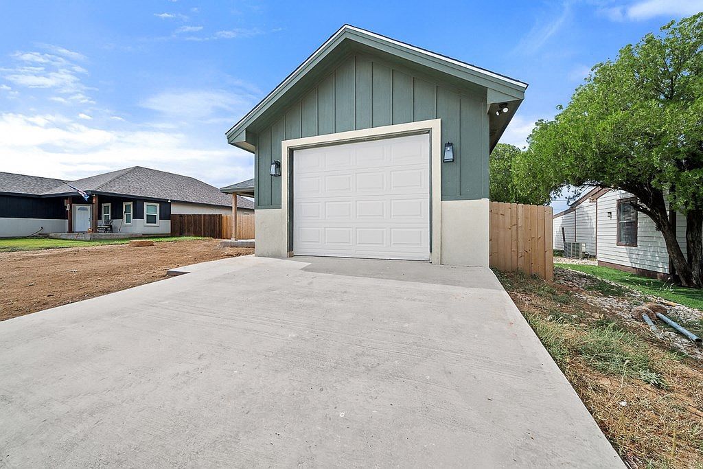 1210 Marijo Big Spring, TX 79720 - Thumbnail 3