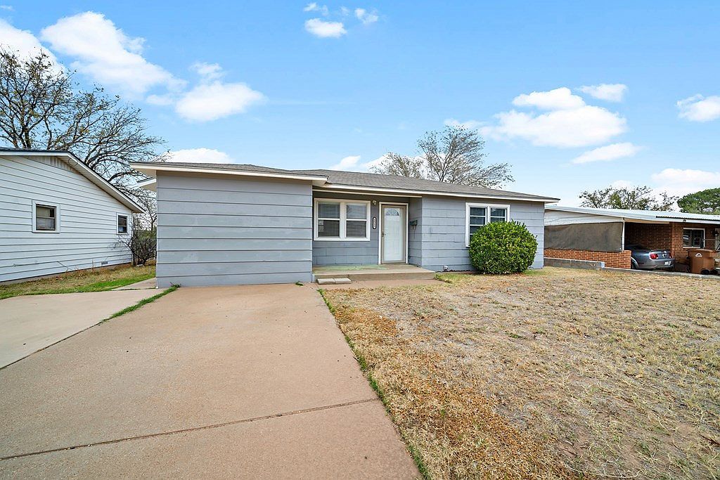 1513 Vines Ave Big Spring, TX 79720 - Thumbnail 3