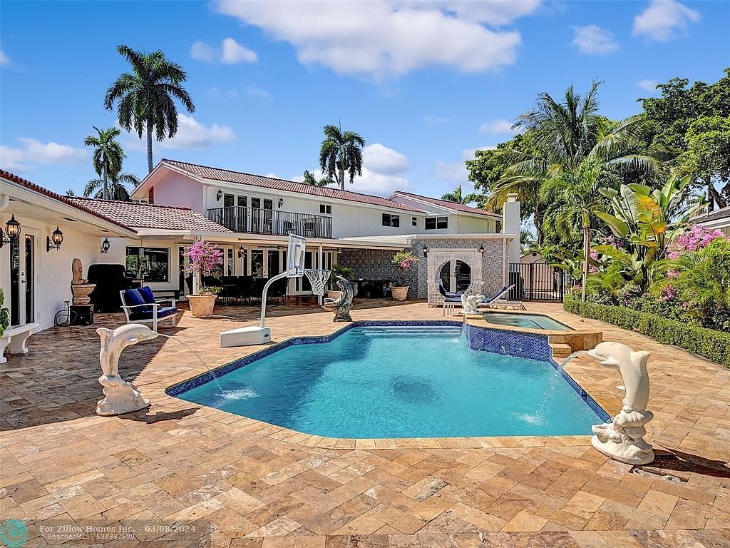 2401 SE 8th St Pompano Beach, FL 33062 - Thumbnail 3