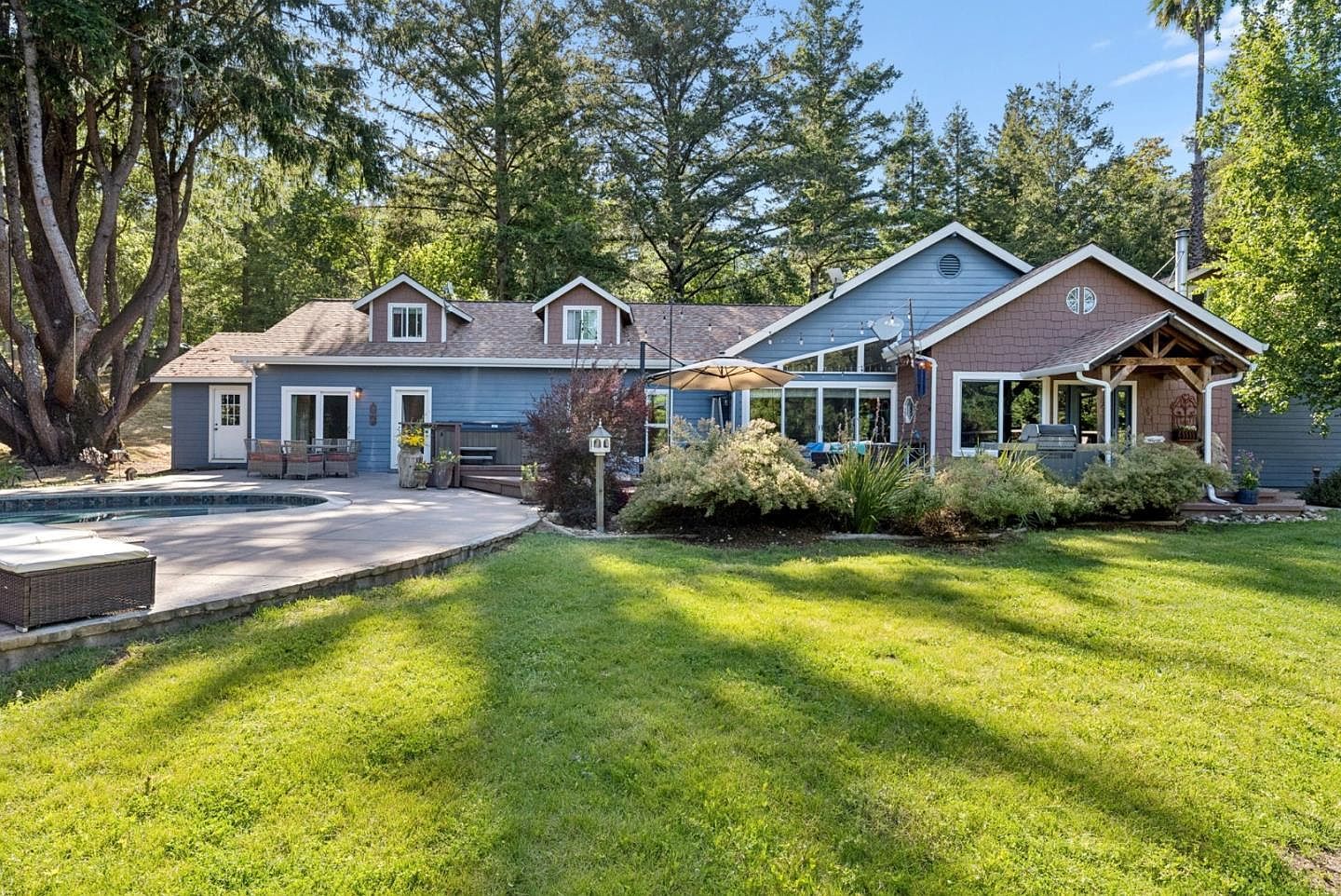 25560 Firhaven Ln Los Gatos, CA 95033 - Thumbnail 3