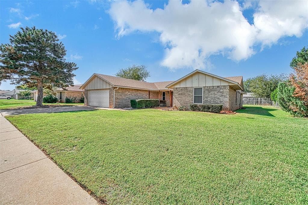 809 Canterbury Blvd Altus, OK 73521 - Thumbnail 3