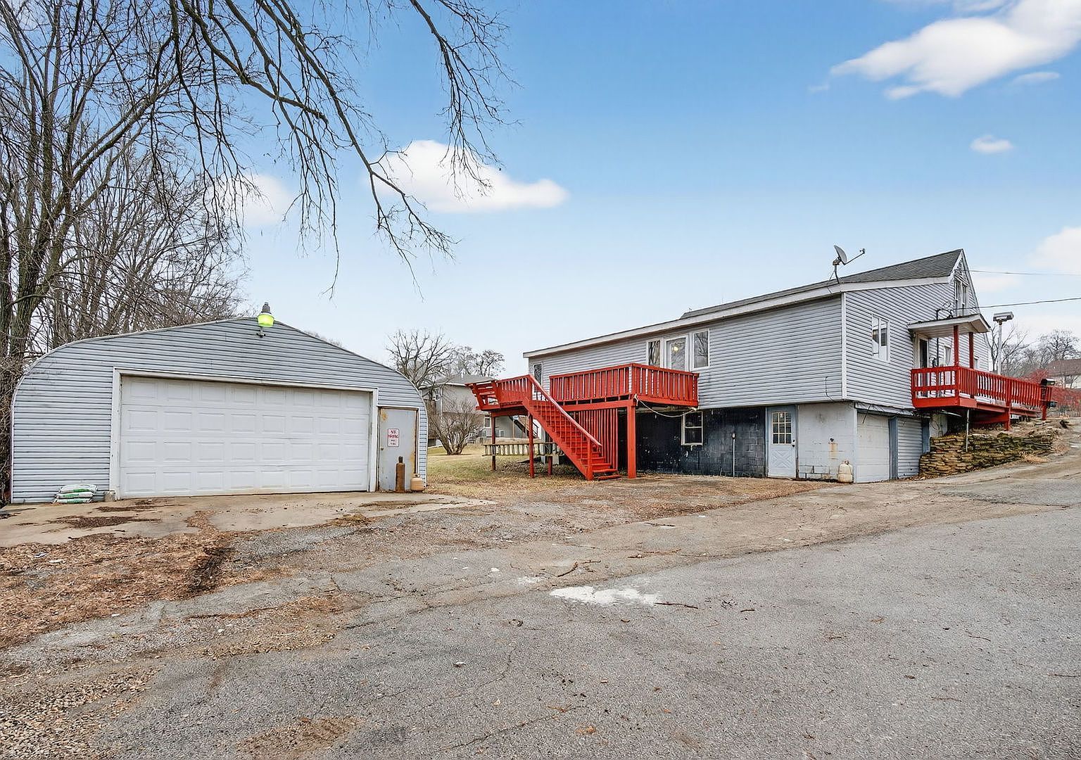 136 W 18th St Lockport, IL 60441 - Thumbnail 3