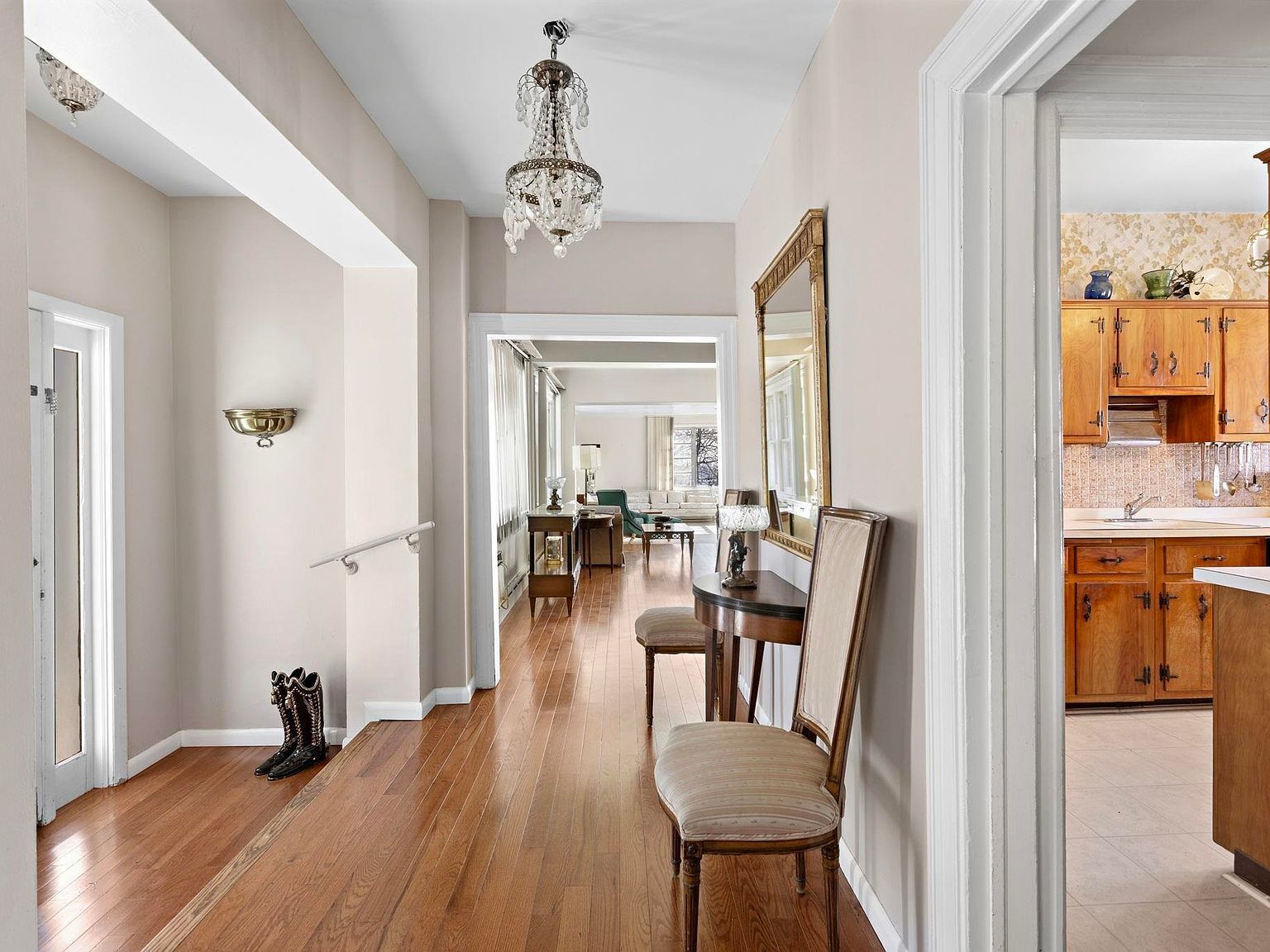 6 Kingswood Rd Weehawken, NJ 07086 - Thumbnail 3