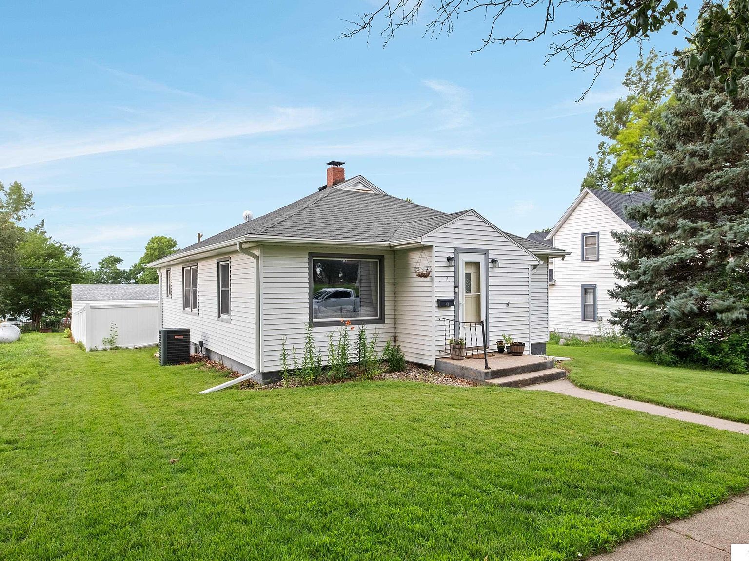 110 W Church St Cook, NE 68329 - Thumbnail 3