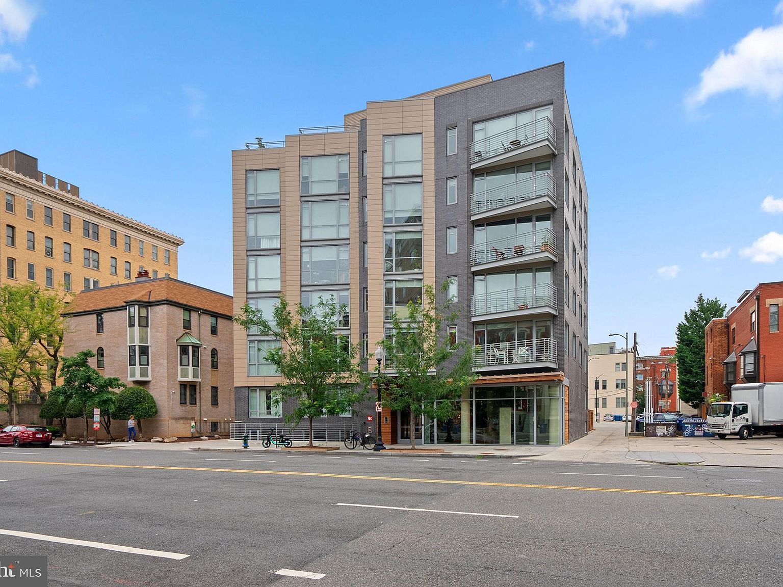 1311 13th St NW UNIT 510 Washington, DC 20005 - Thumbnail 3