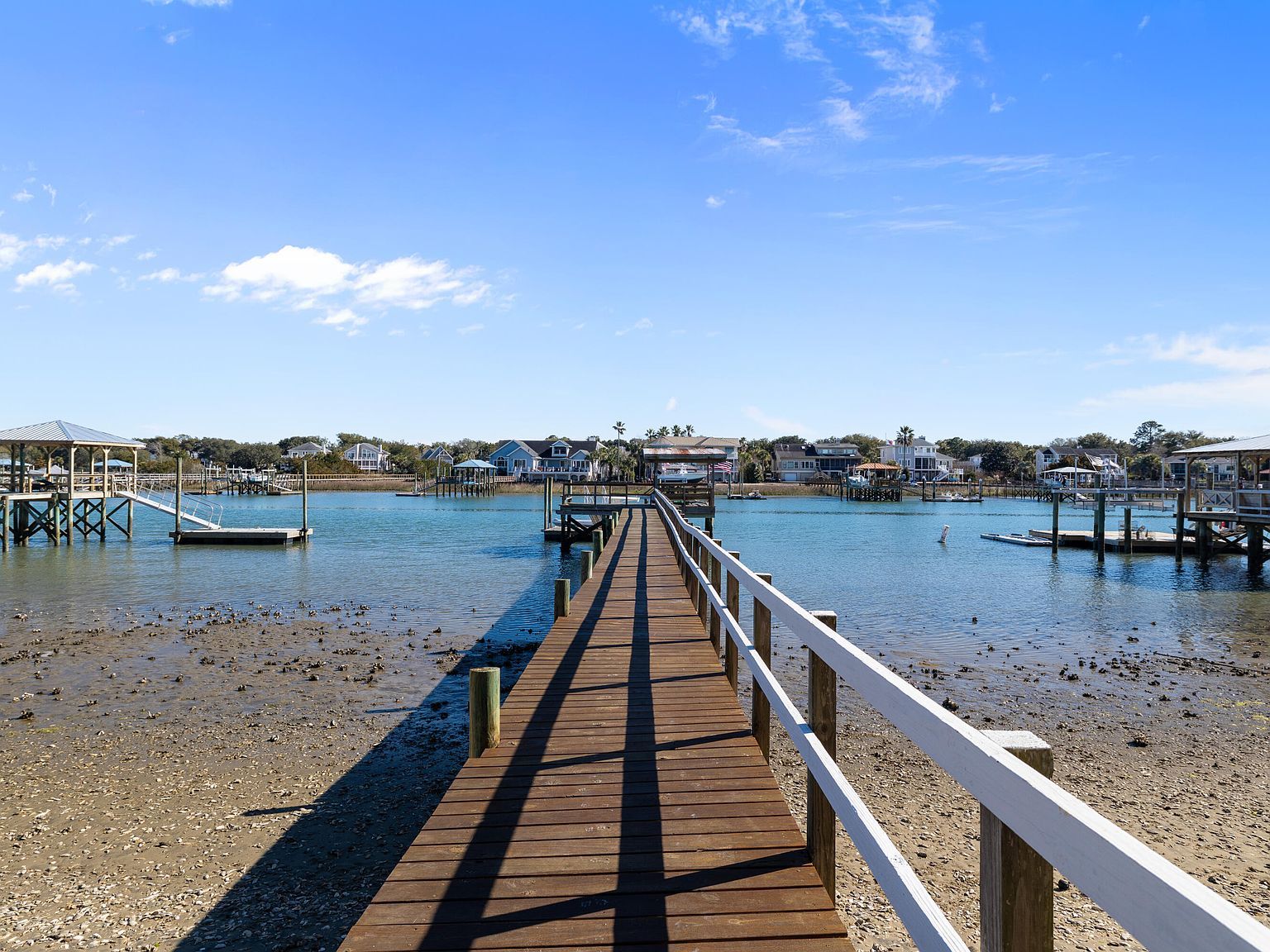 2619 Buccaneer Rd Isle Of Palms, SC 29451 - Thumbnail 3