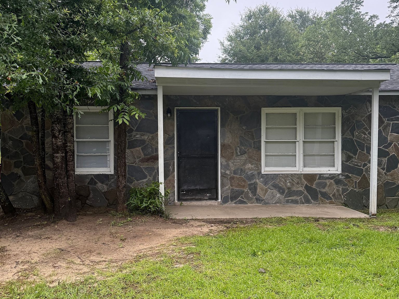 5770 Satterfield Dr Macon, GA 31206 - Thumbnail 3