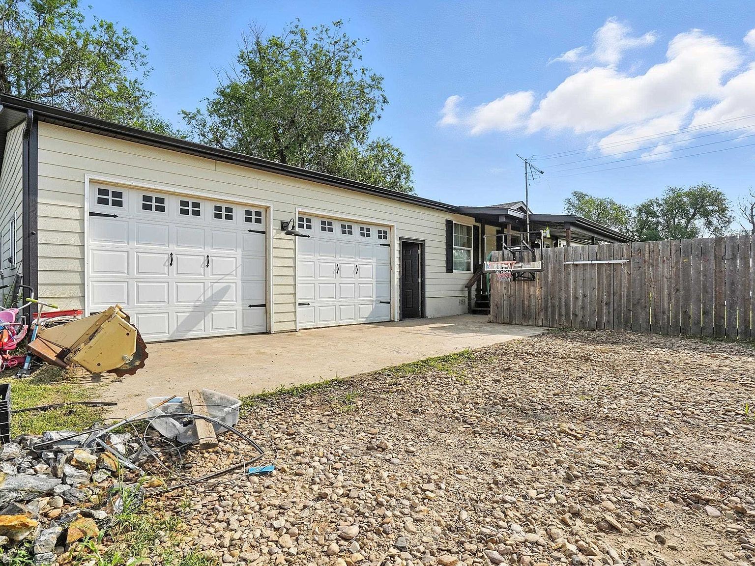 402 3rd St Nisland, SD 57762 - Thumbnail 3