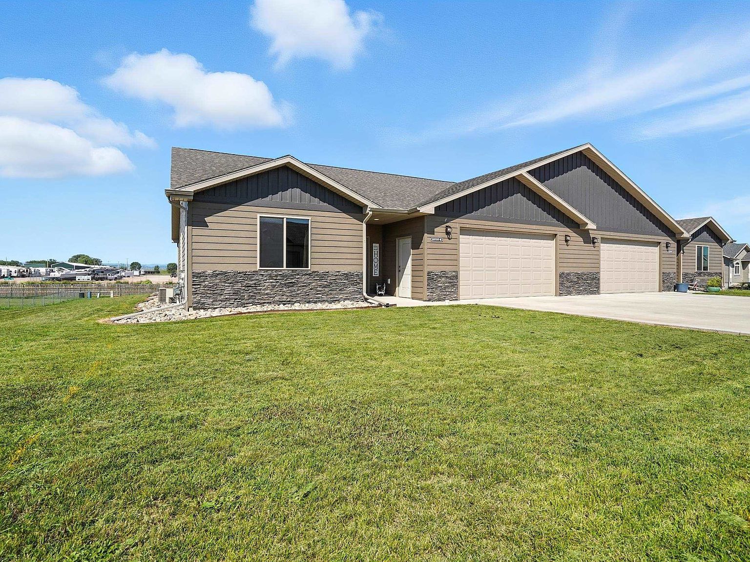 22737B Rando Ct Box Elder, SD 57719 - Thumbnail 3