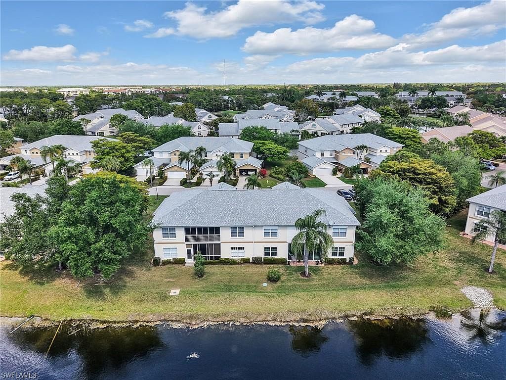 4207 Pensacola Ave Estero, FL 33928 - Thumbnail 3