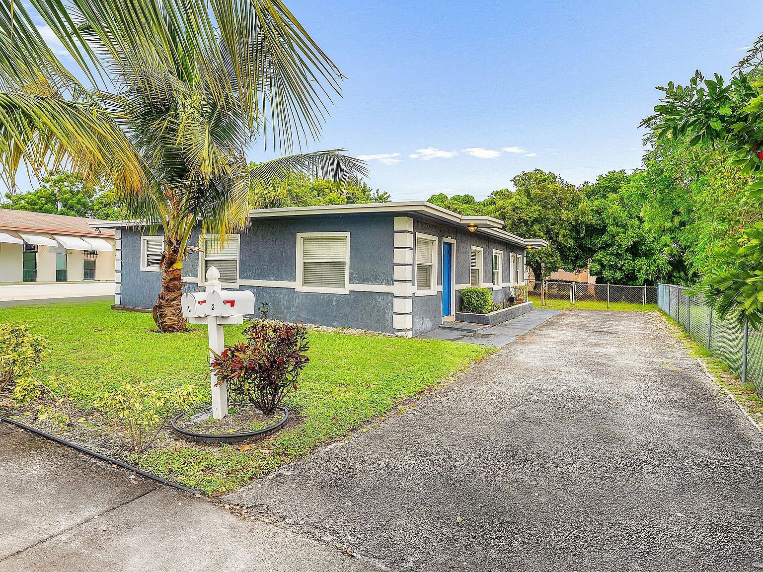 112 W 34th St West Palm Beach, FL 33404 - Thumbnail 3