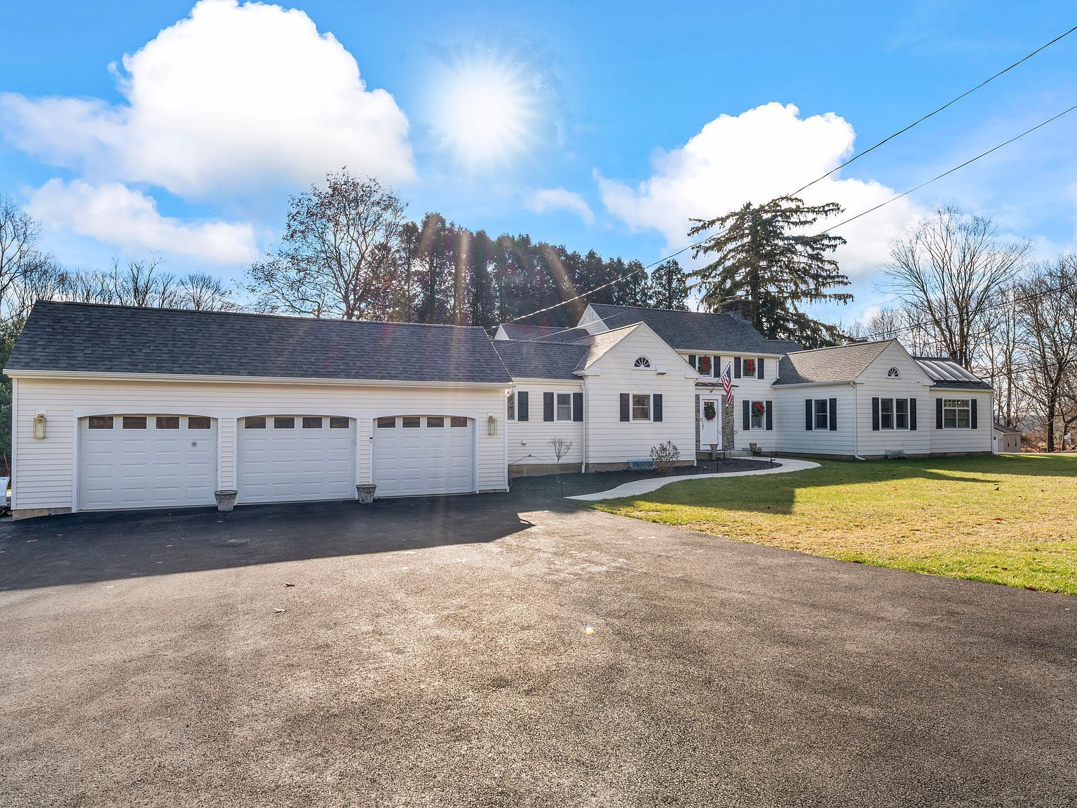 37 Driftway Rd Danbury, CT 06811 - Thumbnail 3