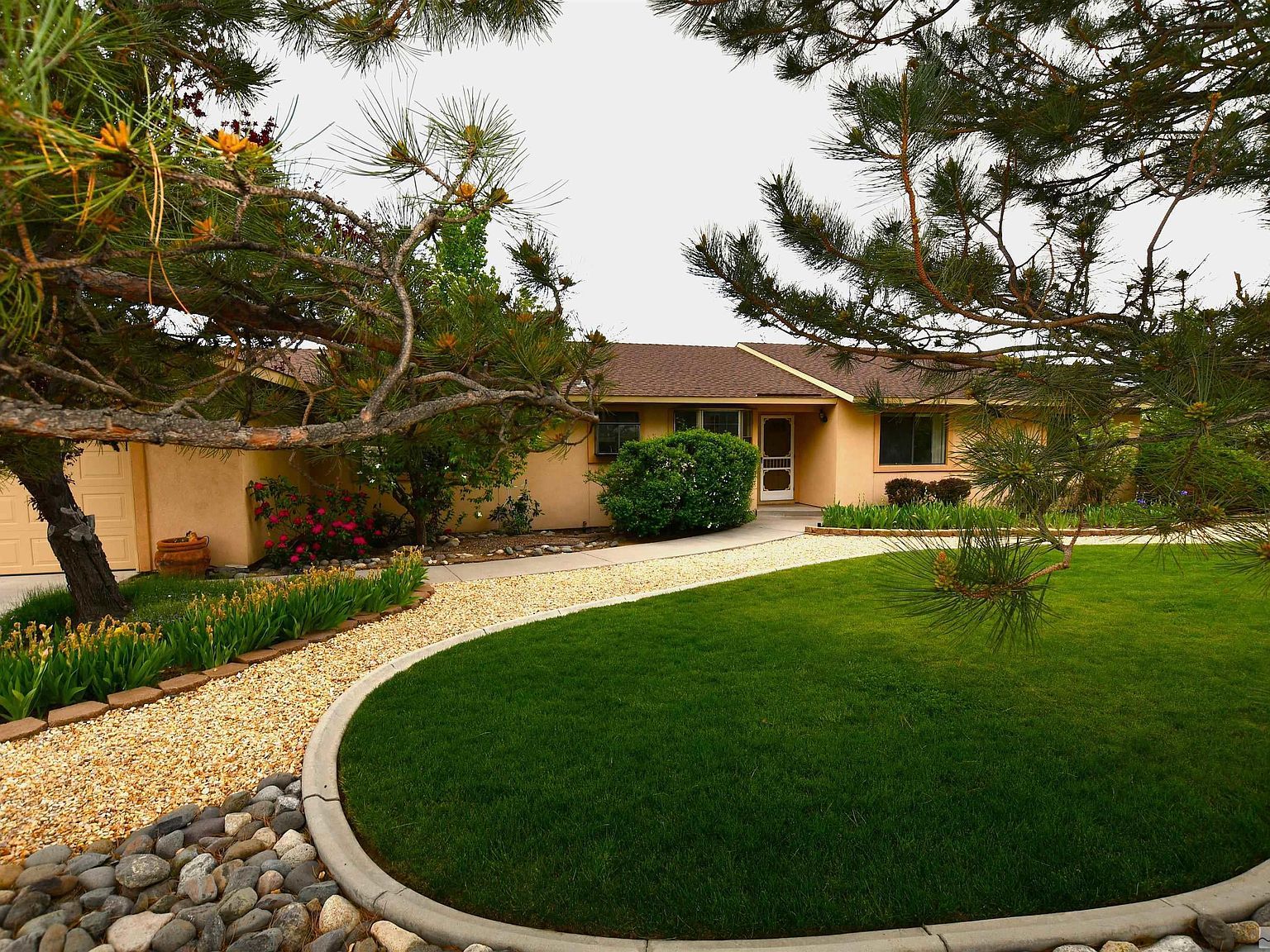 241 Heidi Cir Carson City, NV 89701 - Thumbnail 3