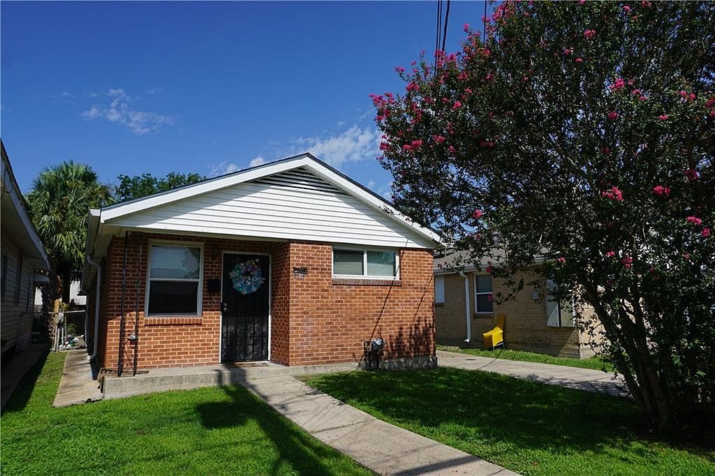 5914-5920 Marigny St New Orleans, LA 70122 - Thumbnail 3