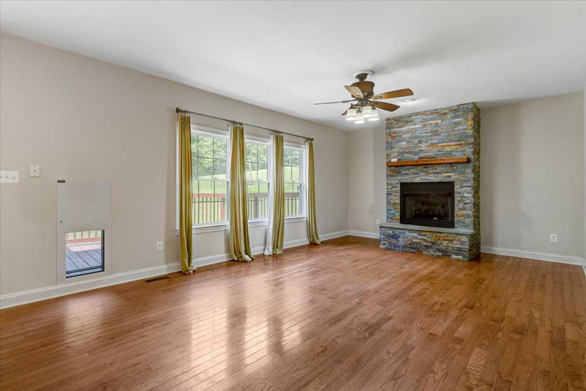 8635 Keech Road, Charlotte Hall, MD, USA, 20622 - Thumbnail 5