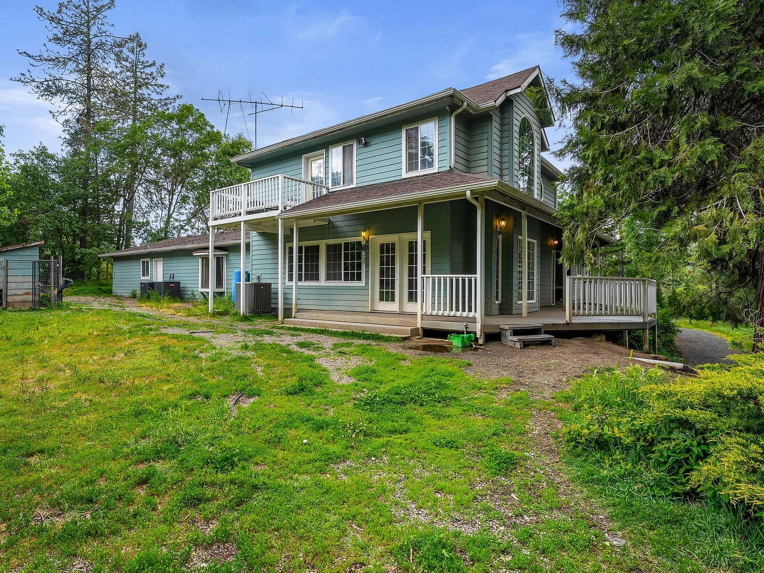 5445 Hugo Rd Grants Pass, OR 97526 - Thumbnail 3