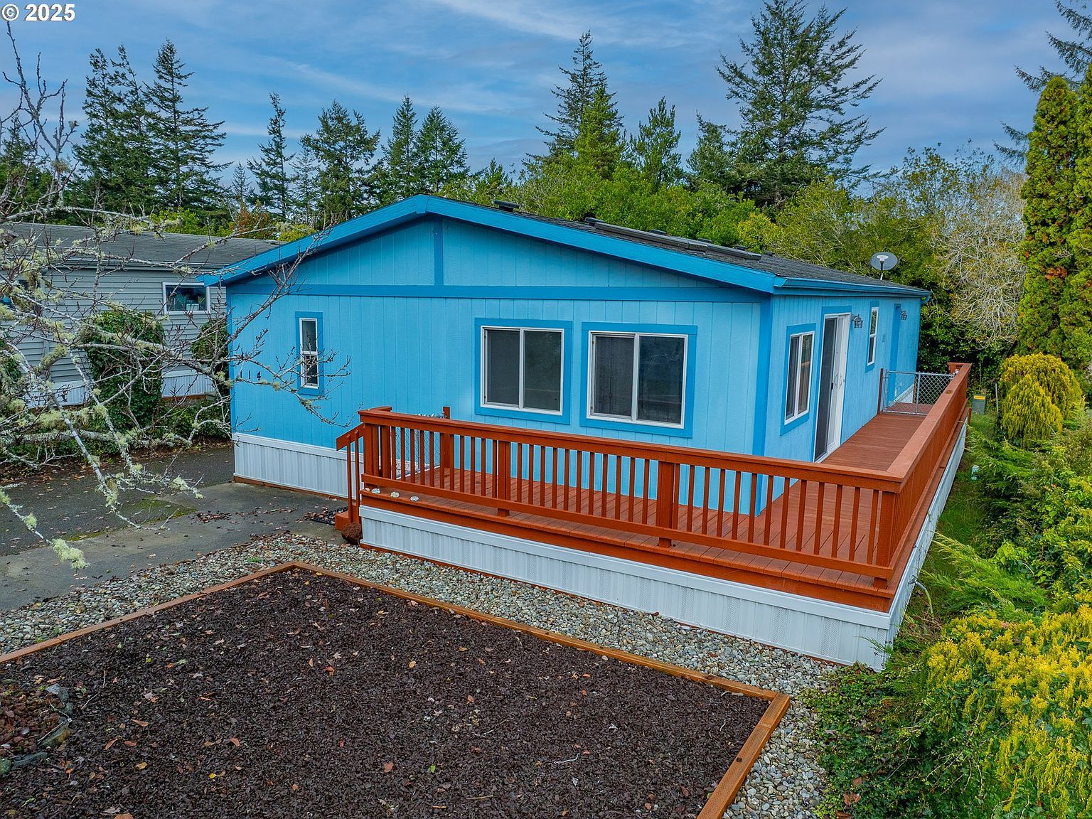 114 Marino Dr Coos Bay, OR 97420 - Thumbnail 3