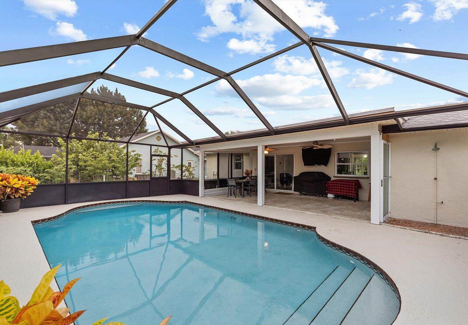 2179 SE Stargrass St Port Saint Lucie, FL 34984 - Thumbnail 3