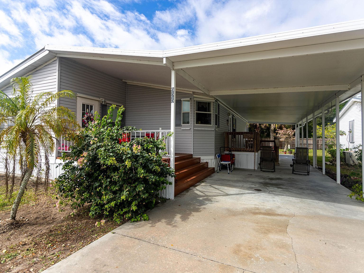 925 Yacht Club Way NW Moore Haven, FL 33471 - Thumbnail 3