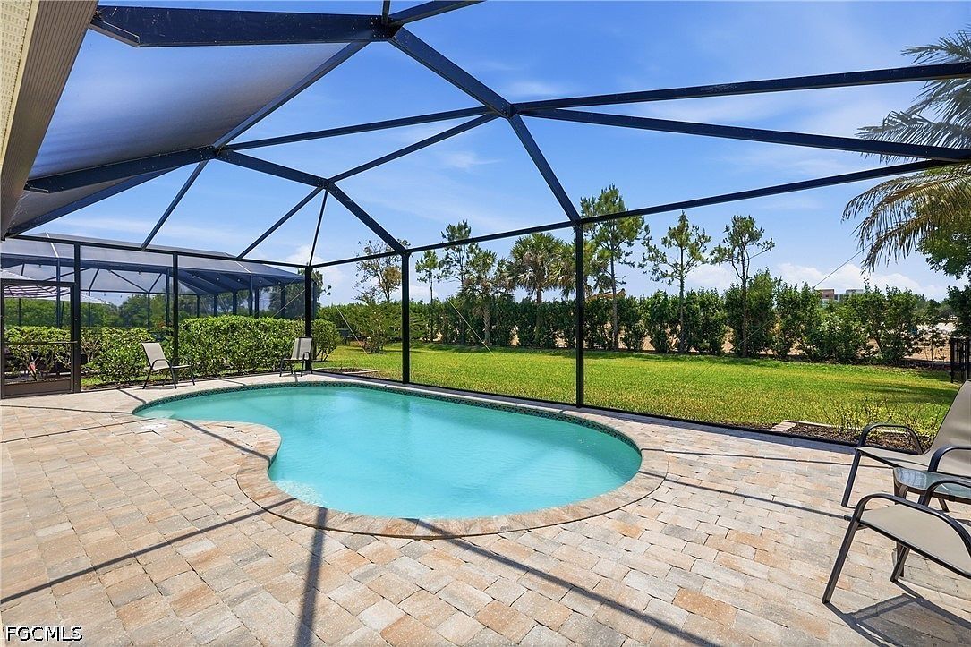9577 Mirada Blvd Fort Myers, FL 33908 - Thumbnail 3