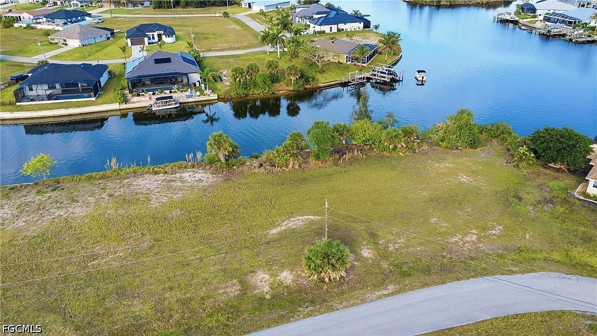 1846 NW 37th Pl Cape Coral, FL 33993 - Thumbnail 3