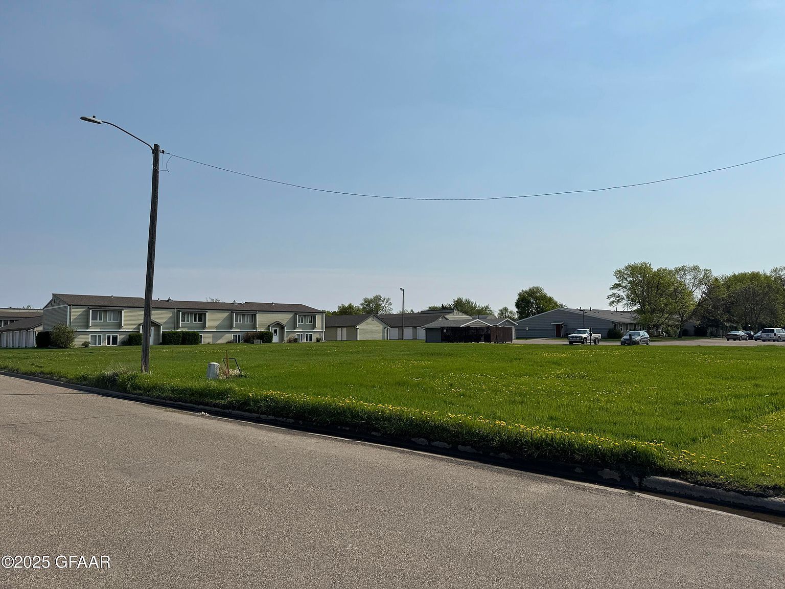 108 3rd St NW, Devils Lake, ND, 58301 - Thumbnail 3