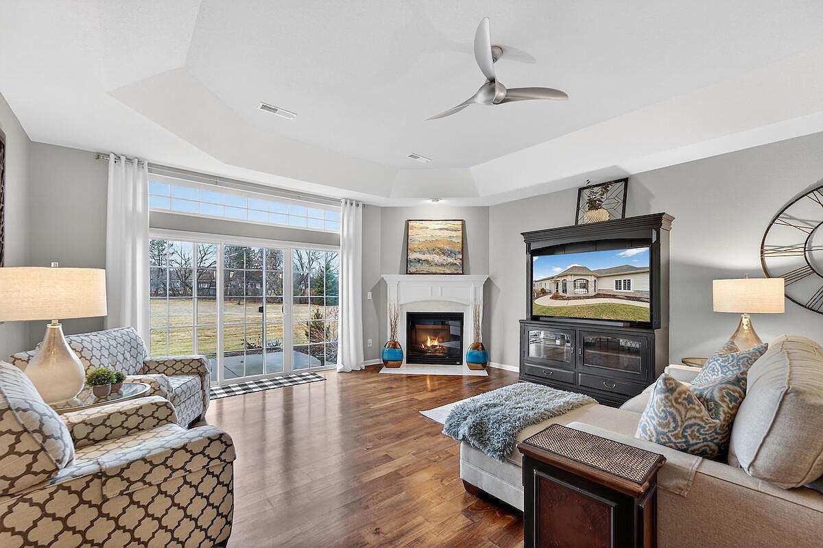 W162N5503 Westwind Dr Menomonee Falls, WI 53051 - Thumbnail 3