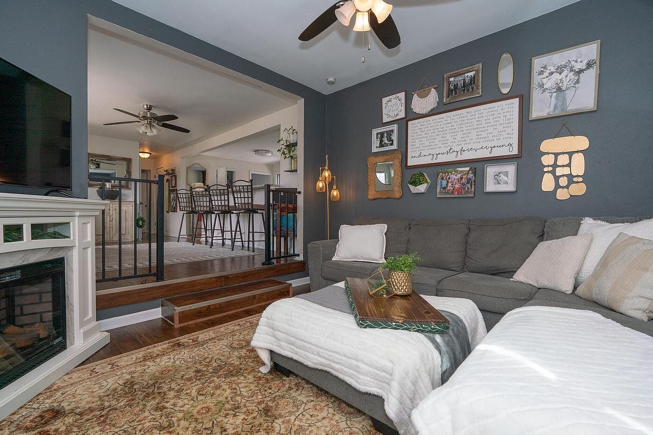 1514 S 165th St New Berlin, WI 53151 - Thumbnail 3