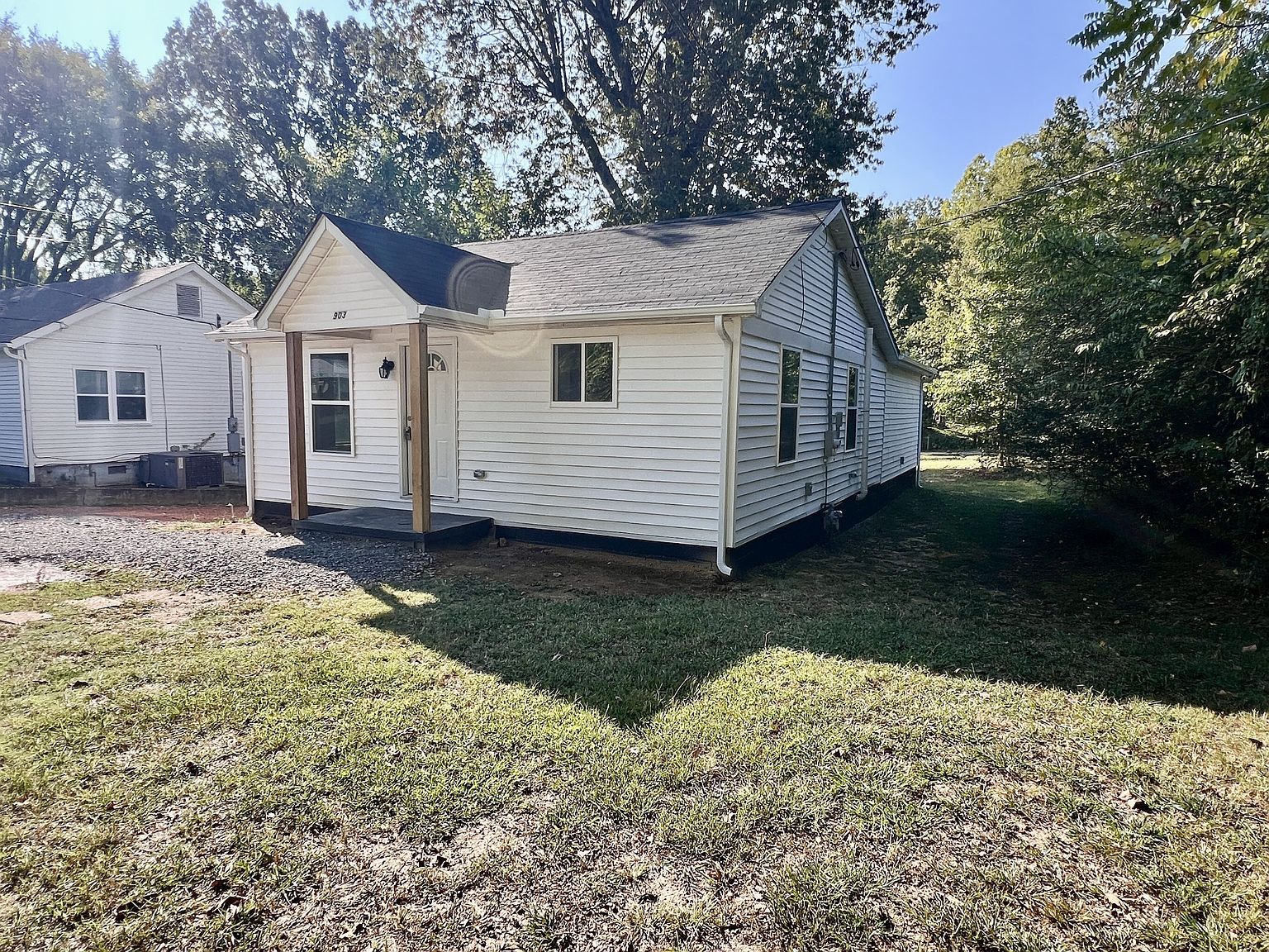 903 Curtis St Paris, TN 38242 - Thumbnail 3