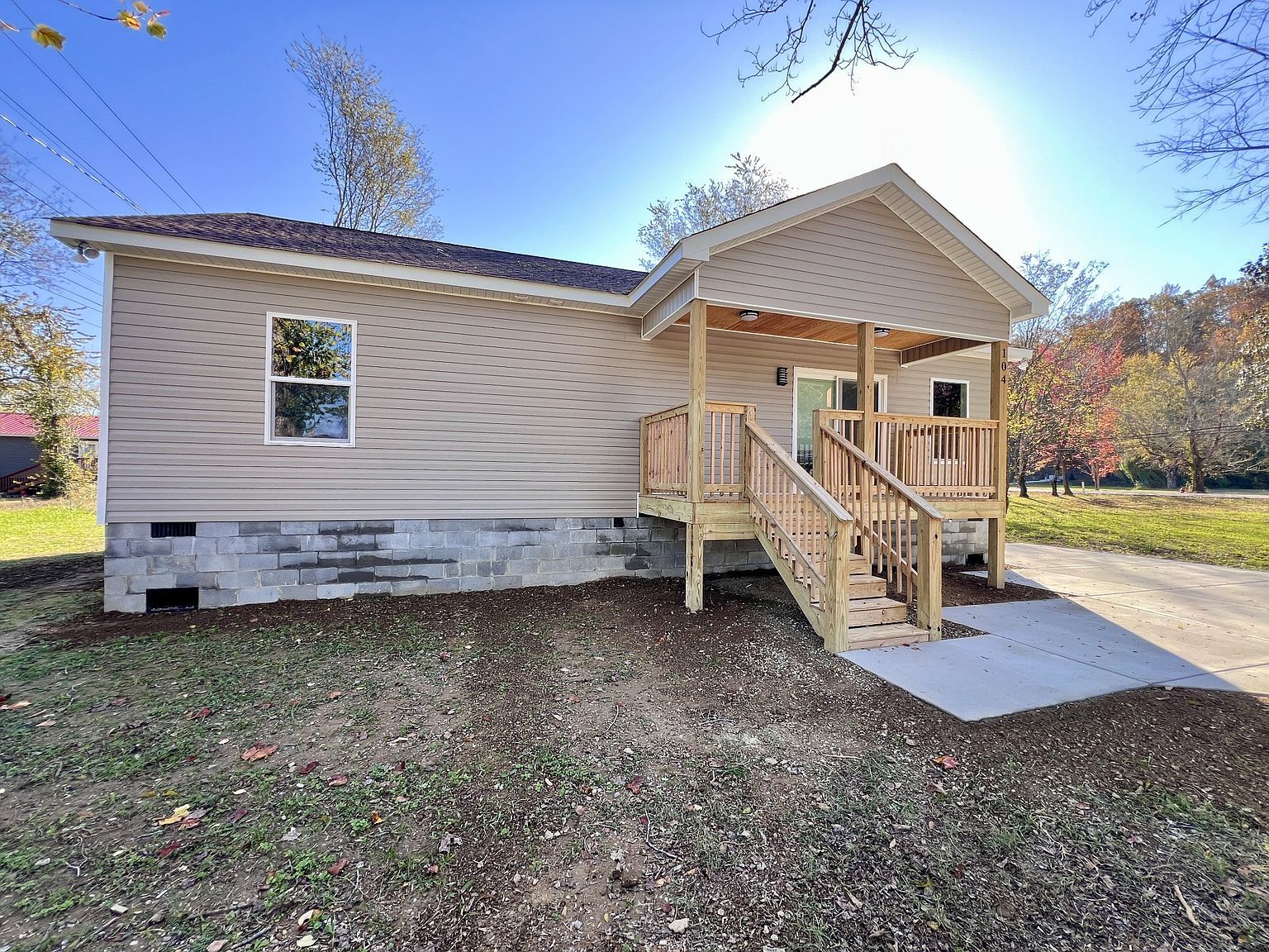 104 Fairground Dr Waverly, TN 37185 - Thumbnail 3